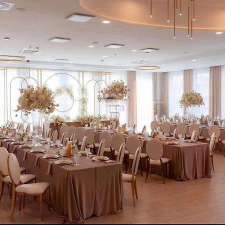 Łaszków Hotel Kristoff מראה חיצוני תמונה