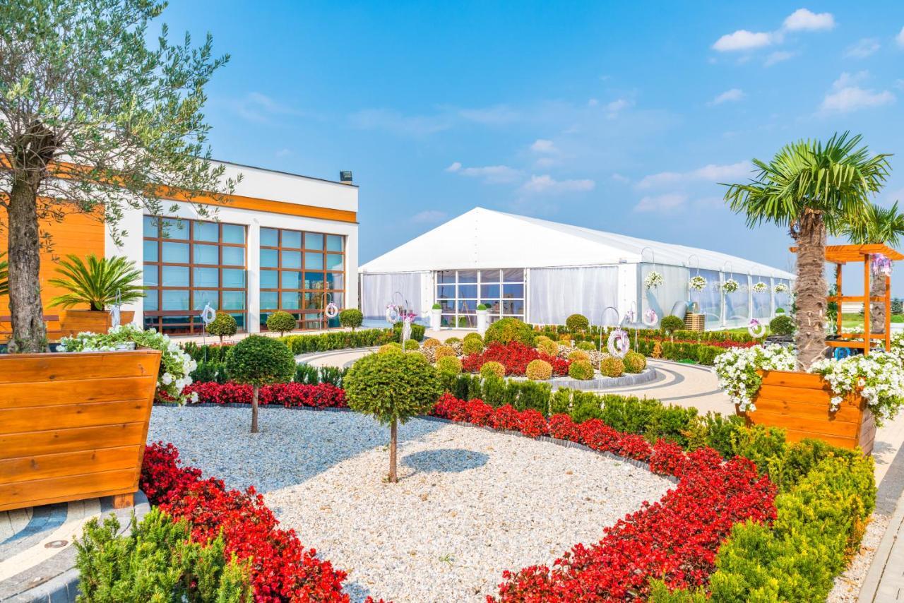 Łaszków Hotel Kristoff מראה חיצוני תמונה