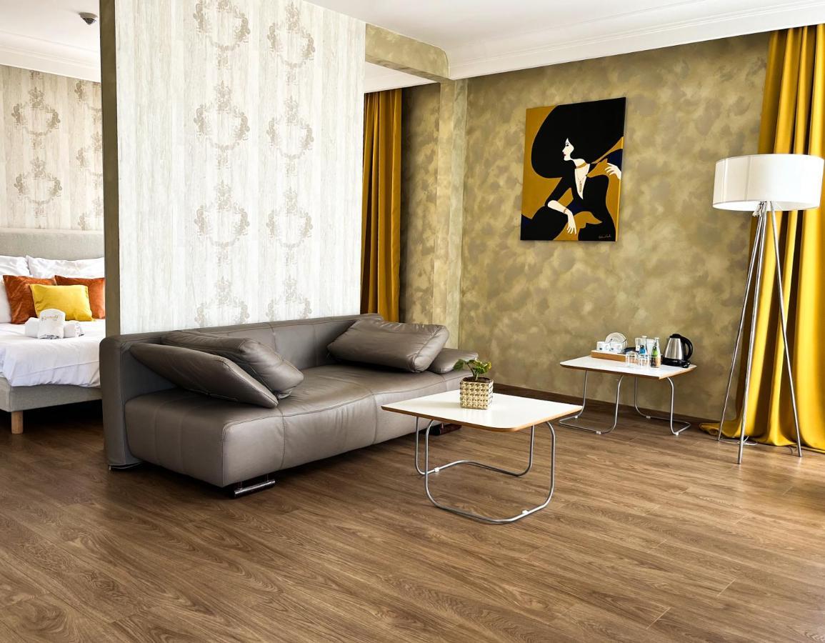 Łaszków Hotel Kristoff מראה חיצוני תמונה