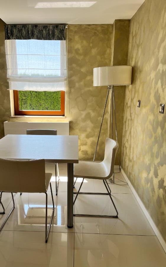 Łaszków Hotel Kristoff מראה חיצוני תמונה