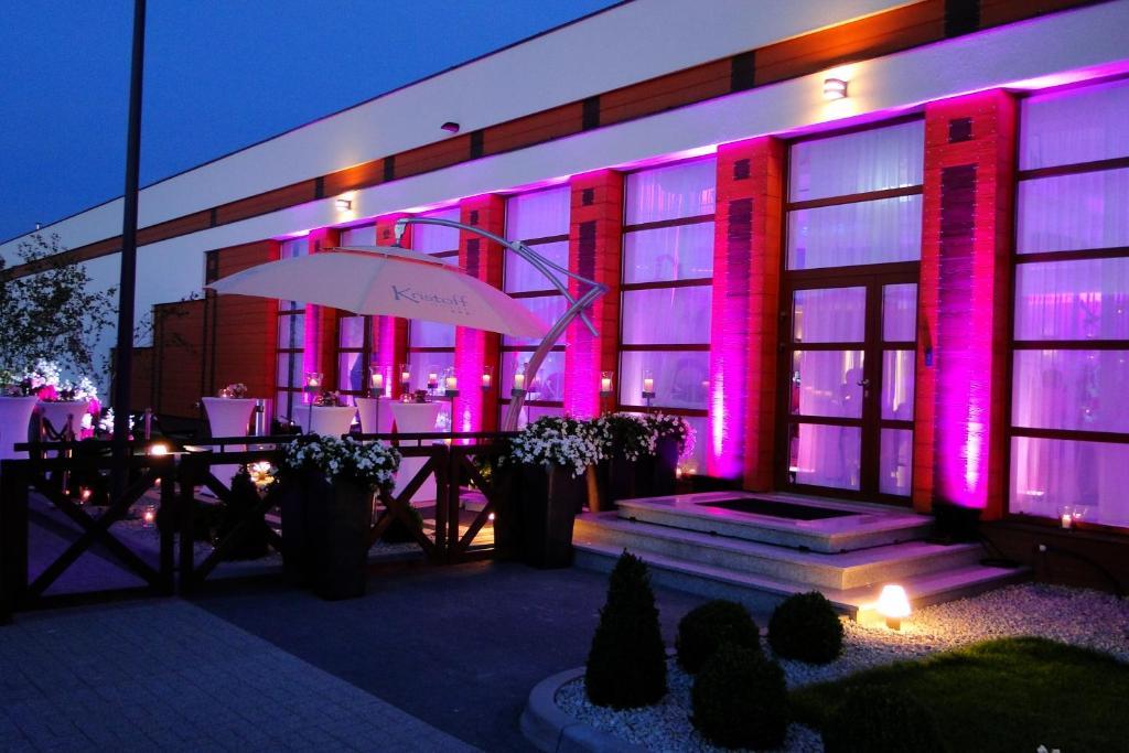 Łaszków Hotel Kristoff מראה חיצוני תמונה